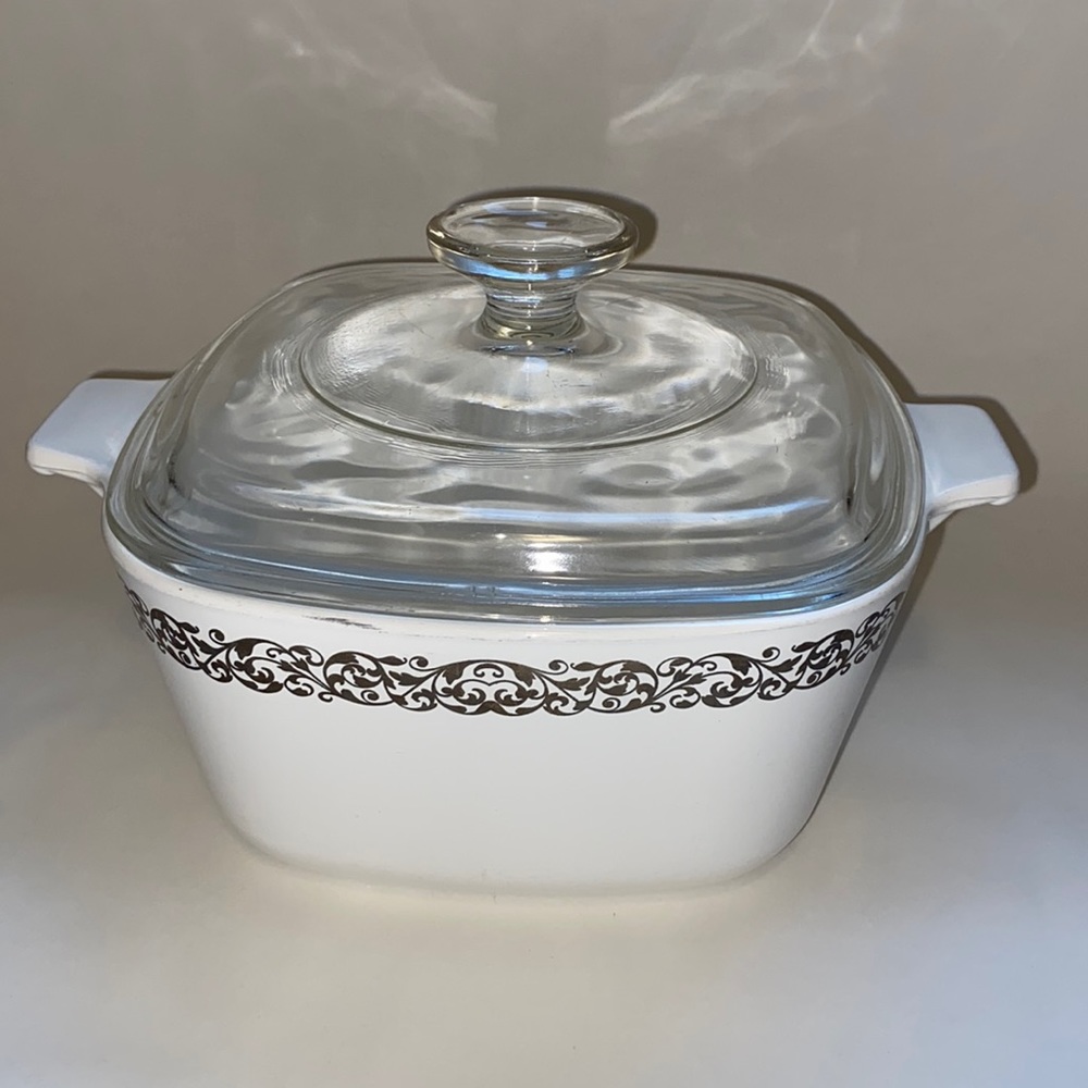 CorningWare 1966 Platinum Filigree Casserole Dish with Lid